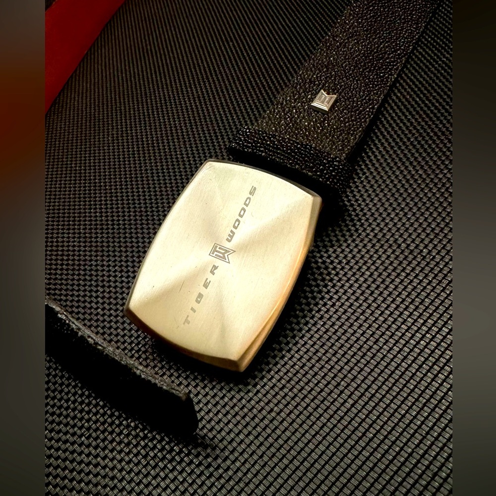 Stingray leather belt Tiger Woods Nike Men’s Sz 36-34 large black authentic
